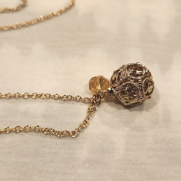 Diffuser Necklace - Picture 2 of 6